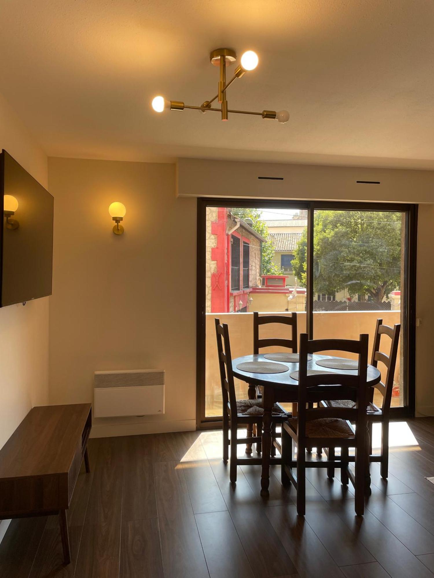 Ferienwohnung Superbe T2 Avec Box Garage Proche Velodrome Et Prado Marseilles Exterior foto
